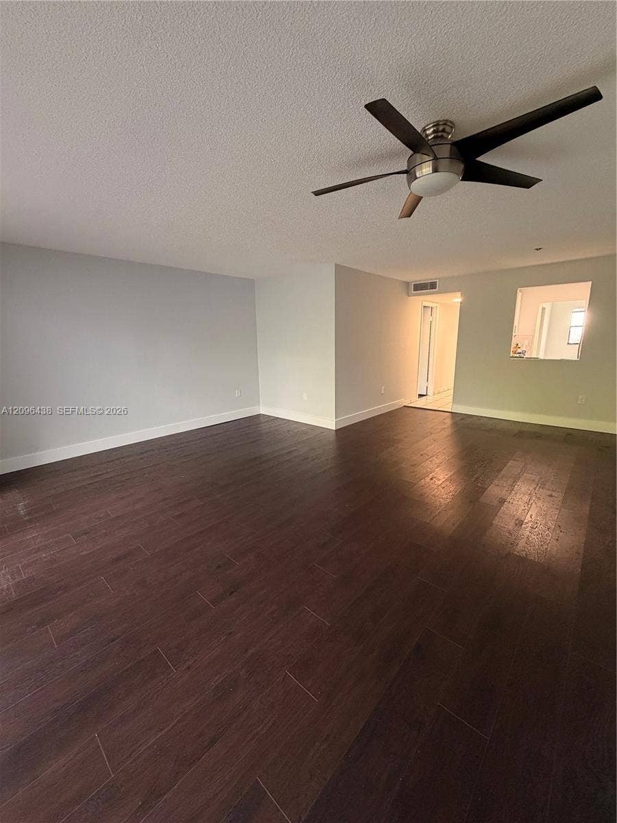 1021 Mockingbird Lane, #404, Plantation, Plantation, FL 33324 Photo 18