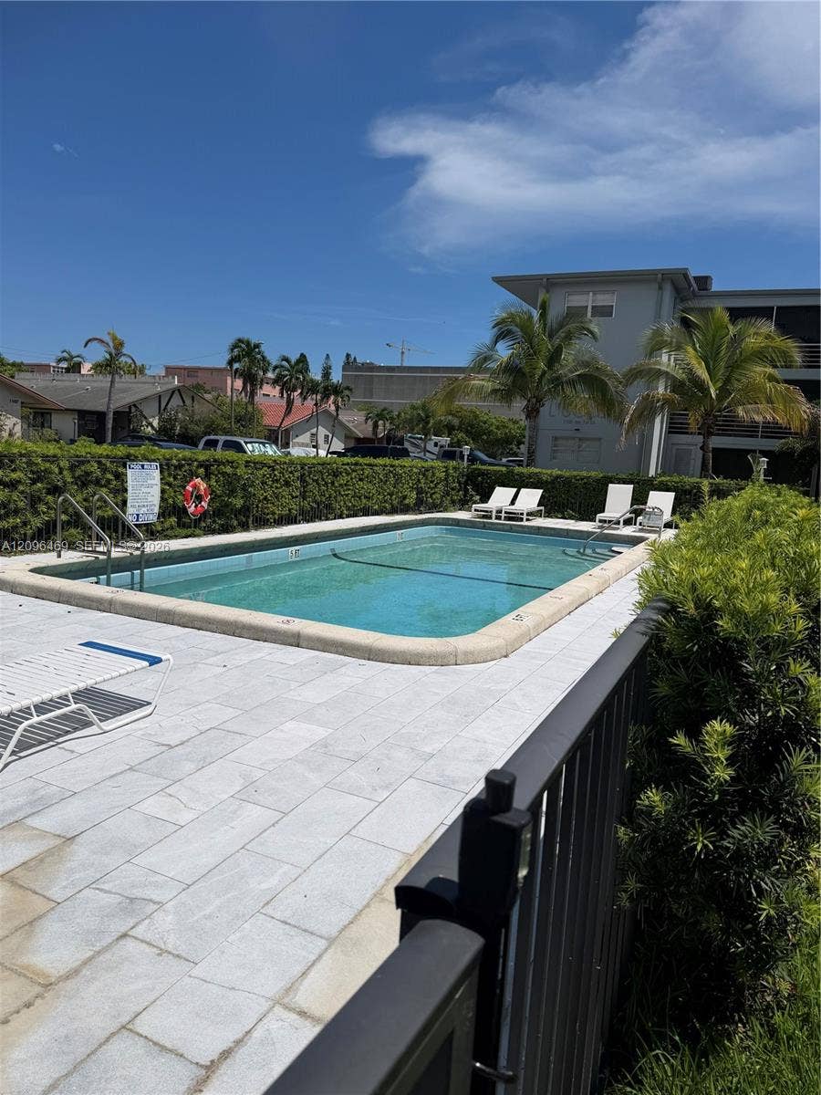 1100 NE 1st Court, #118, Hallandale Beach, Hallandale Beach, FL 33009 Photo 7