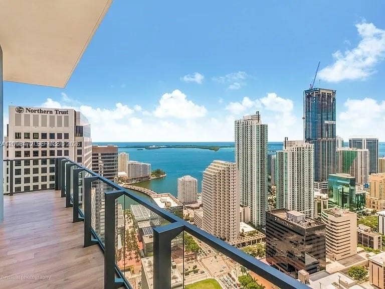Property photo for 68 SE 6th Street, #3901, Miami, FL