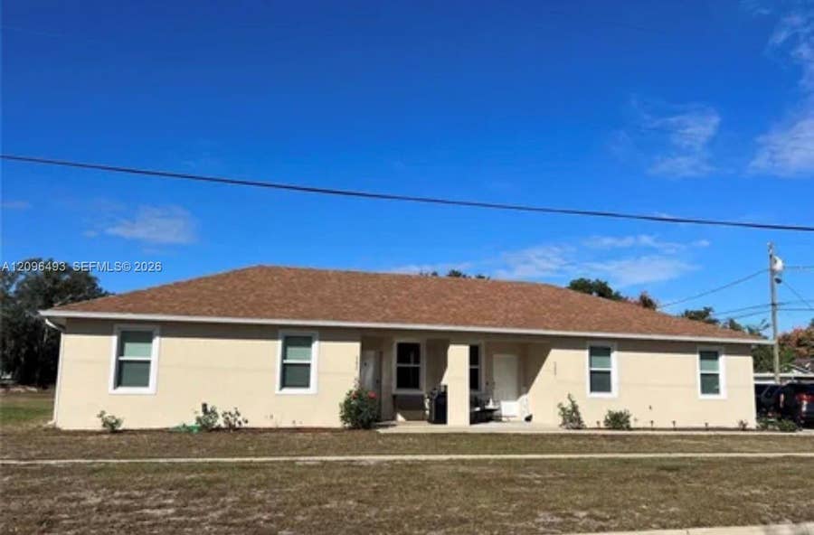 Property photo for 2 W Orange Street, Davenport, FL