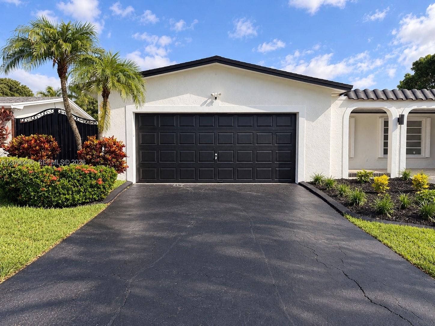 11701 NW 14th Street, Pembroke Pines, FL 33026 Photo 2