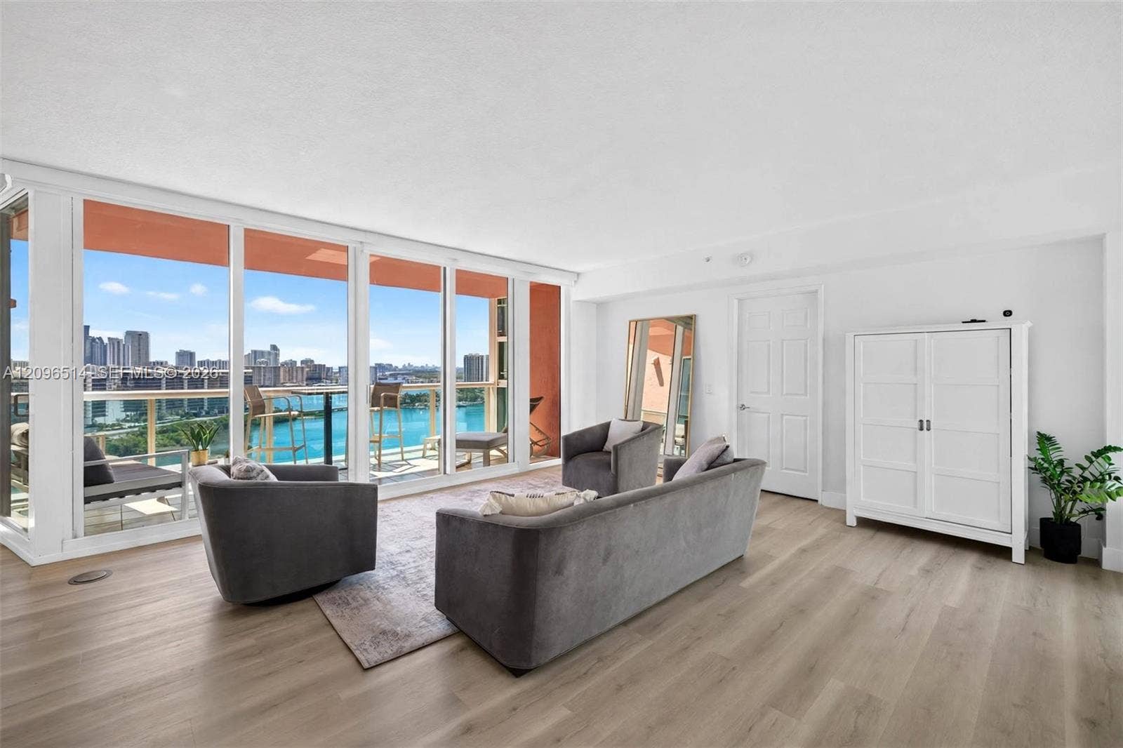 3370 Hidden Bay Drive, #2410, Aventura, FL 33180 Photo 5