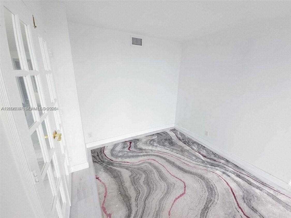 1000 Parkview Drive, #501, Hallandale Beach, Hallandale Beach, FL 33009 Photo 21