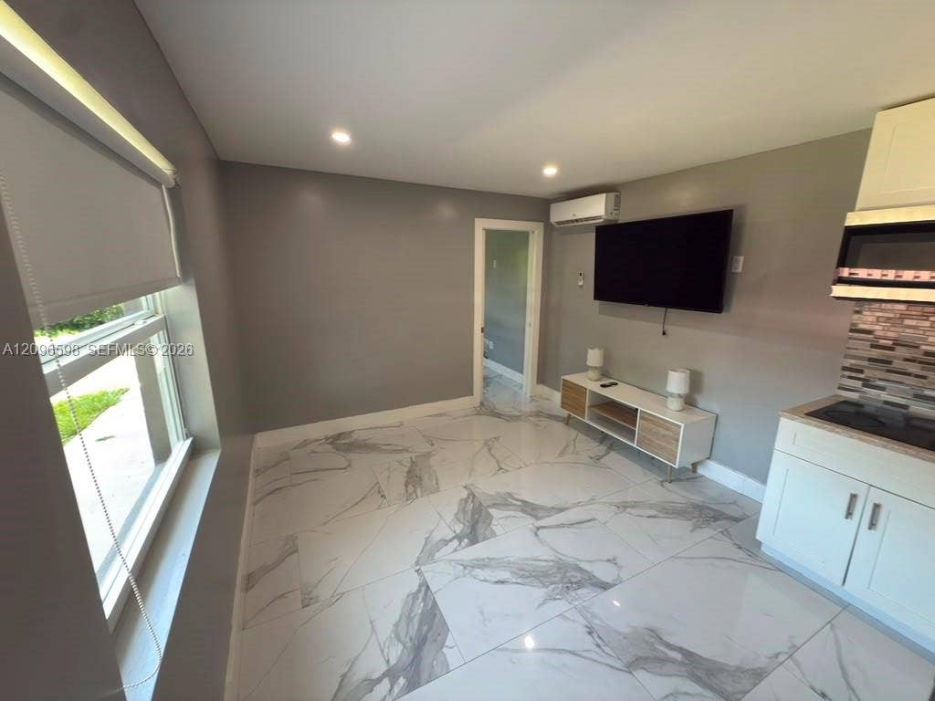 4910 SW 28th Terrace, #1, Dania, Dania Beach, FL 33312 Photo 3