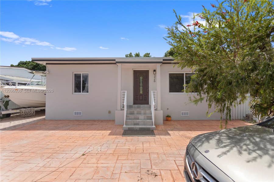 Property photo for 326 E 44th Street, Hialeah, FL