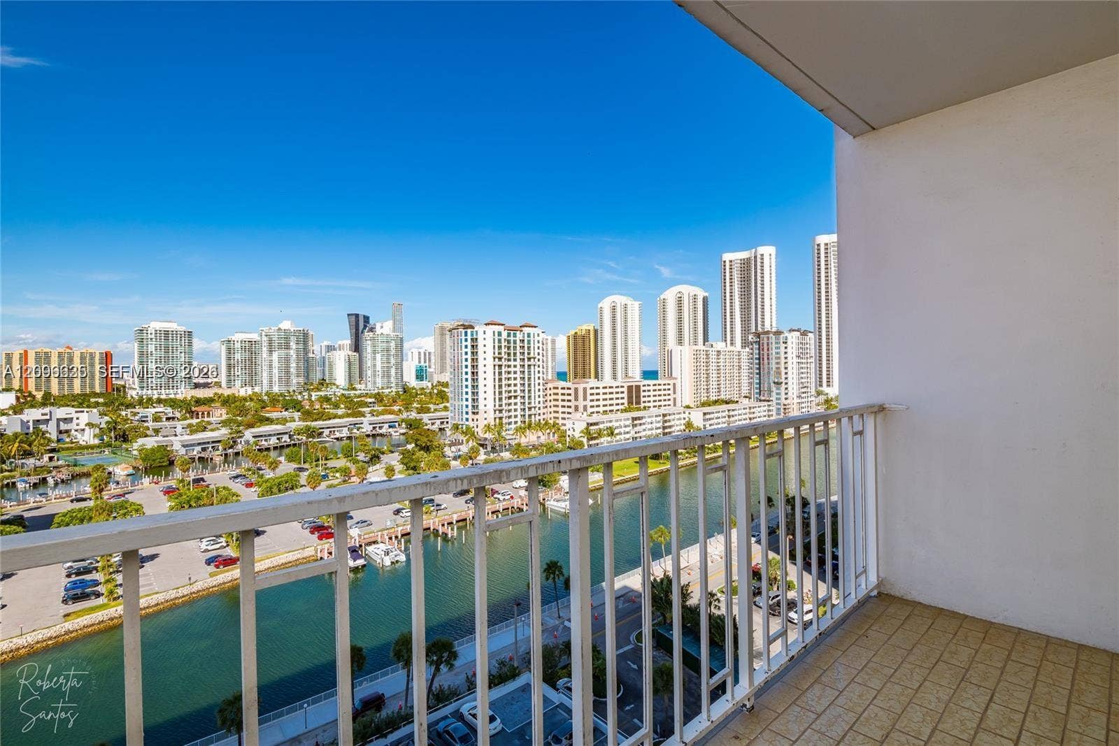500 Bayview Drive, #1227, Sunny Isles Beach, Sunny Isles Beach, FL 33160 Photo 4