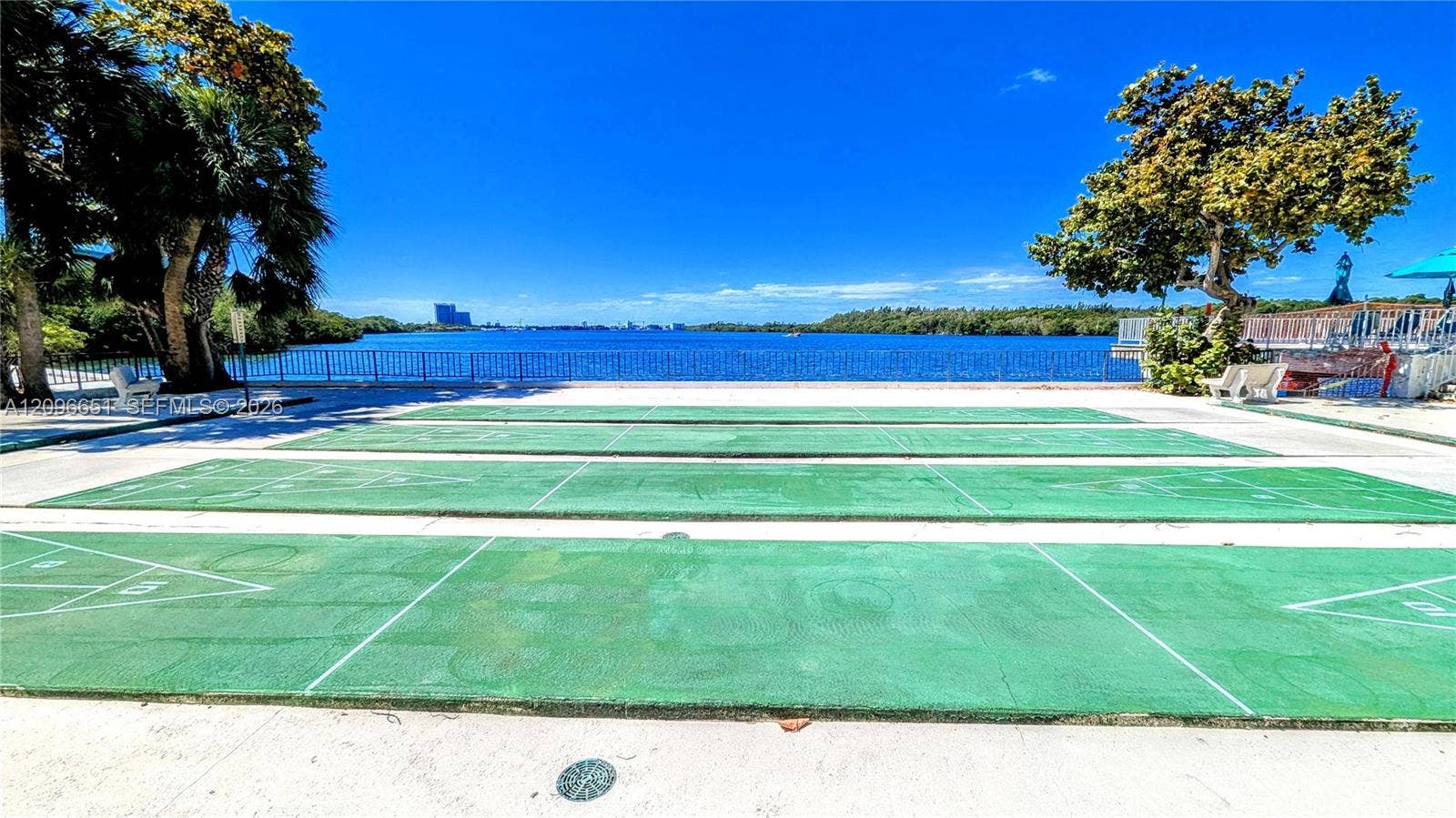 300 Bayview Drive, #206, Sunny Isles Beach, FL 33160 Photo 34