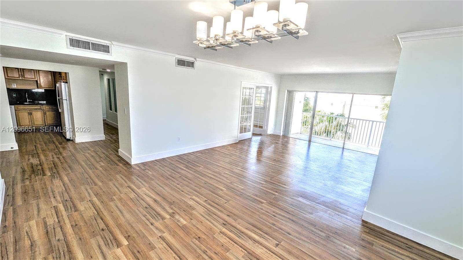 300 Bayview Drive, #206, Sunny Isles Beach, FL 33160 Photo 6