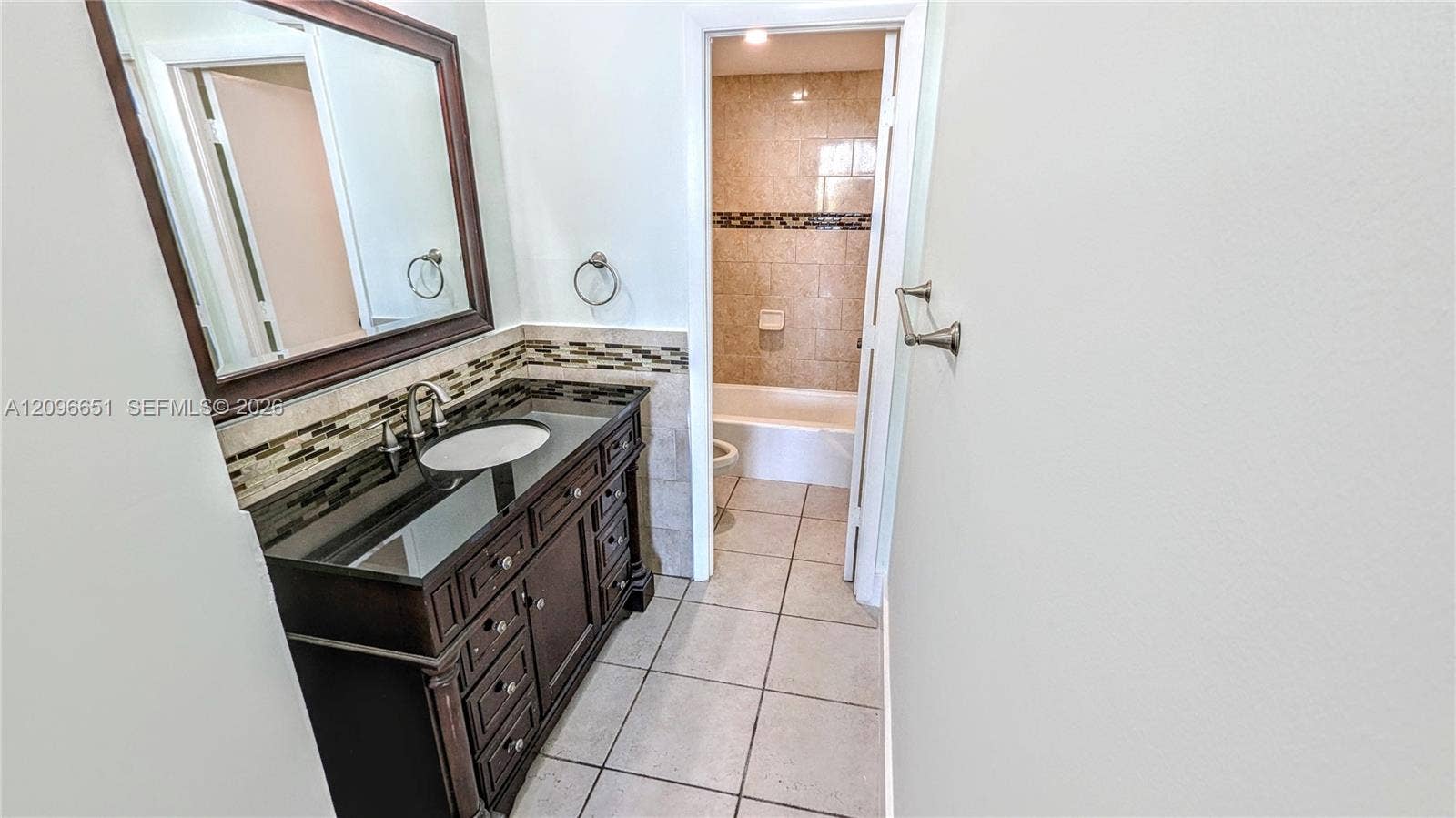 300 Bayview Drive, #206, Sunny Isles Beach, FL 33160 Photo 18