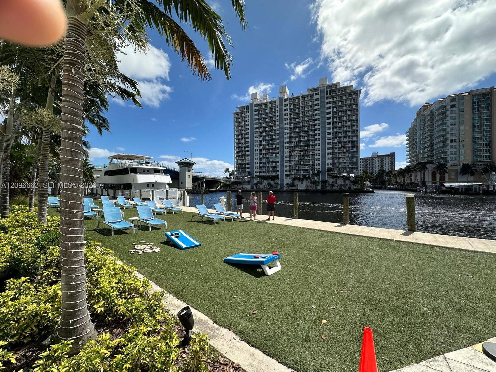 2670 E Sunrise Boulevard, #317, Fort Lauderdale, FL 33304 Photo 2