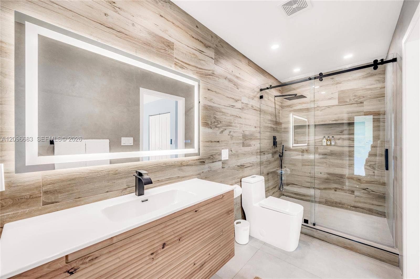 1111 NW 70th Terrace, #1111, Plantation, Plantation, FL 33313 Photo 37
