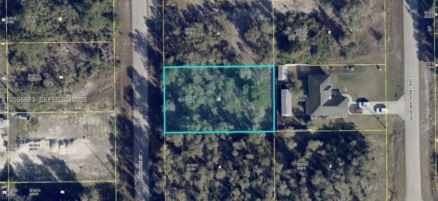 Property photo for 909 Ardmore Street, Lehigh Acres, FL