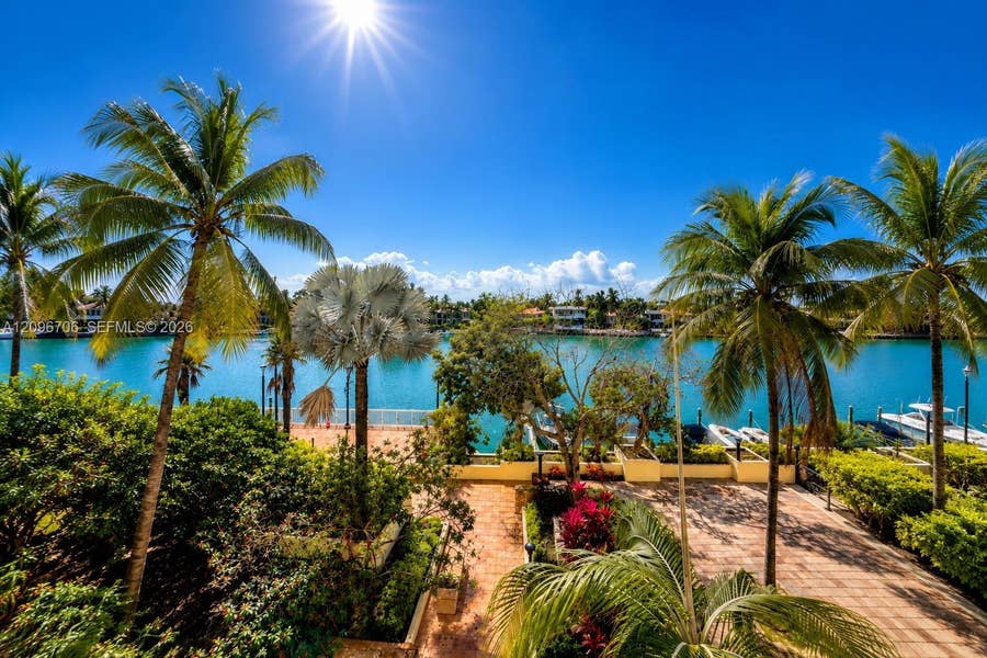 Property photo for 5600 Collins Avenue, #4P, Miami Beach, FL