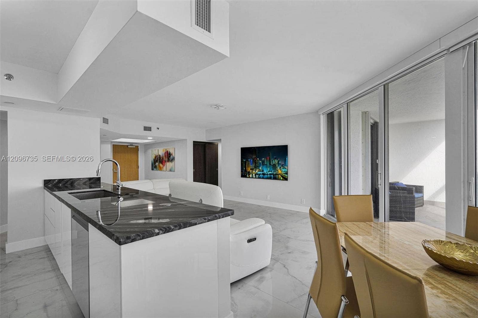 16485 Collins Avenue, #738, Sunny Isles Beach, FL 33160 Photo 17
