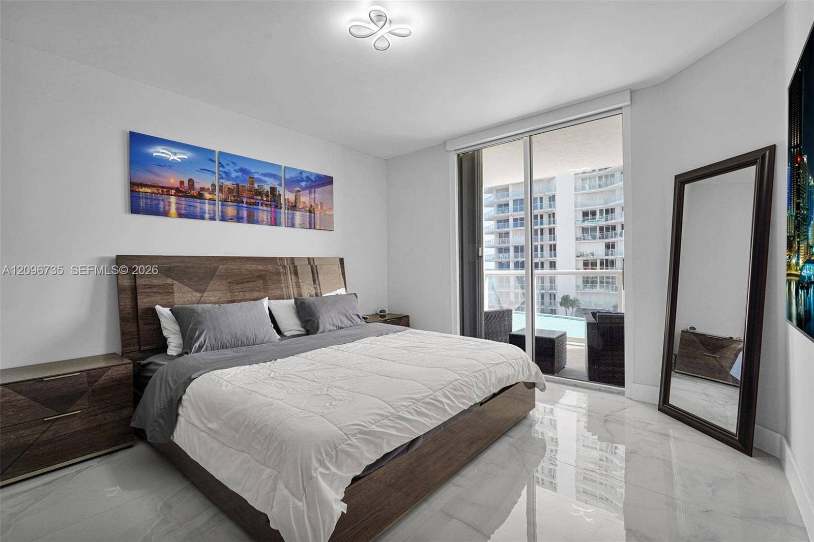 16485 Collins Avenue, #738, Sunny Isles Beach, FL 33160 Photo 35