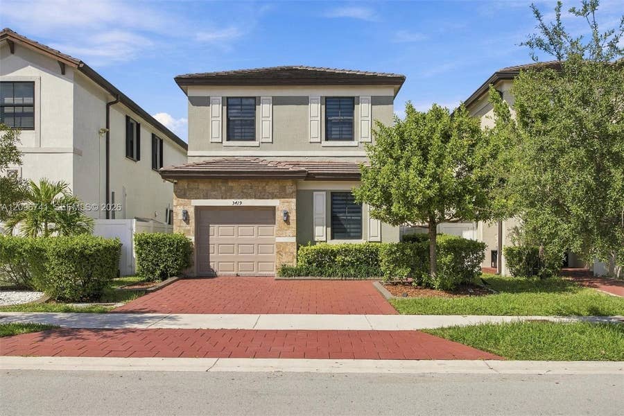 Property photo for 3419 W 109th Place, Hialeah, FL