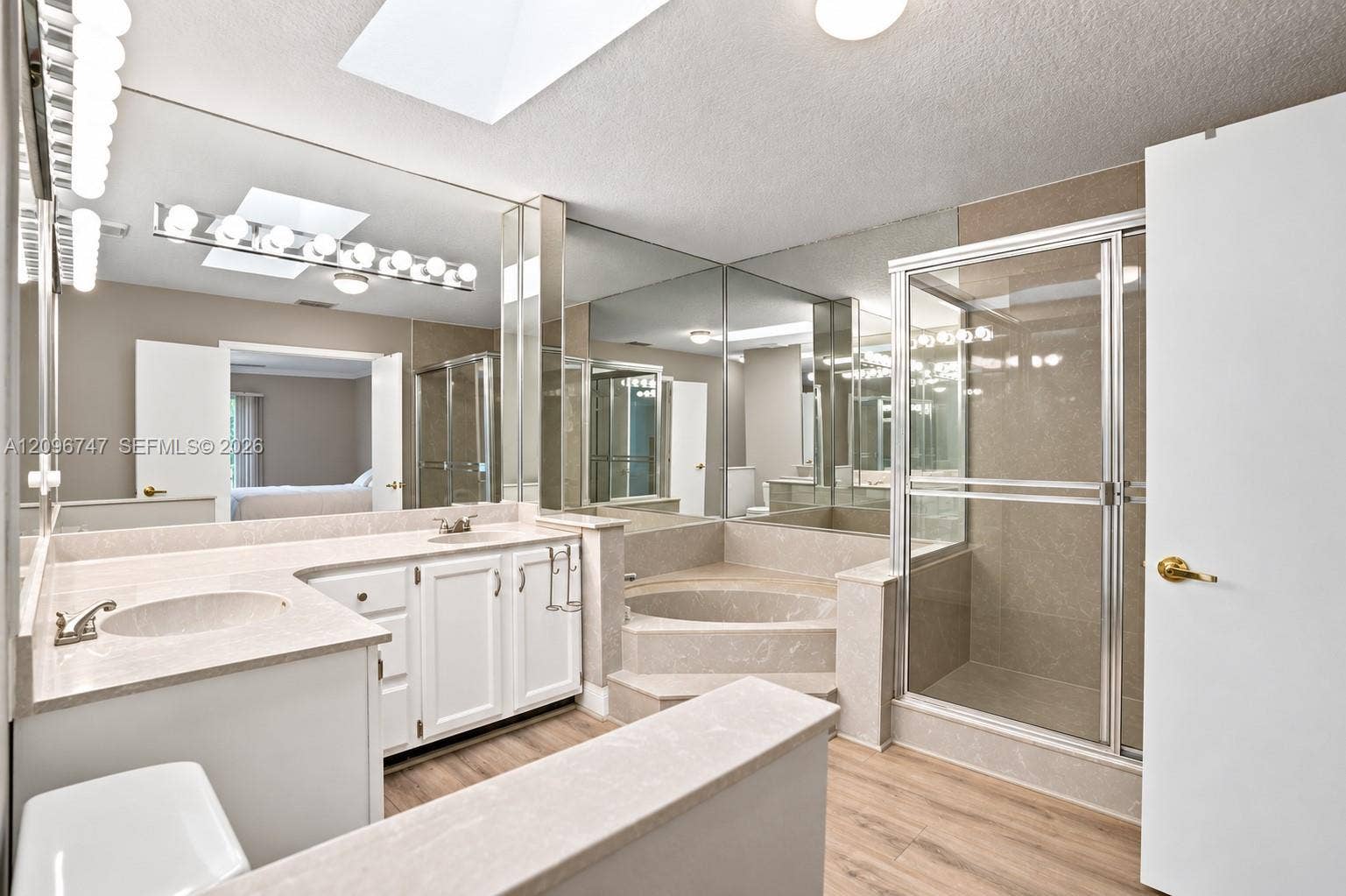 3237 Deer Creek Lake Shore Drive, Deerfield Beach, FL 33442 With walk-in closet