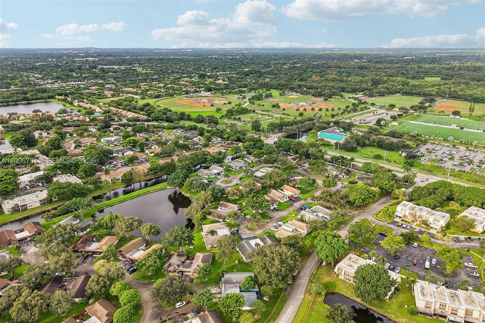 3721 W Valley Green Drive, #48, Davie, FL 33328 Photo 40