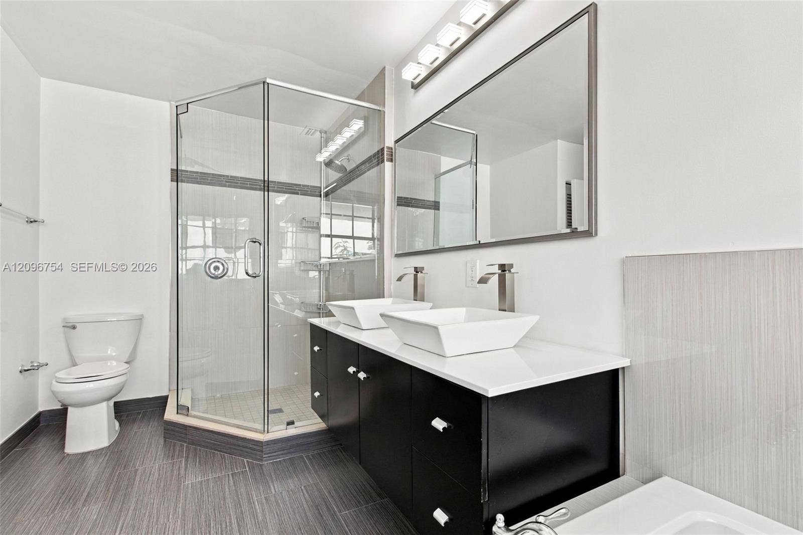967 Azure Lane, Weston, FL 33326 Photo 14