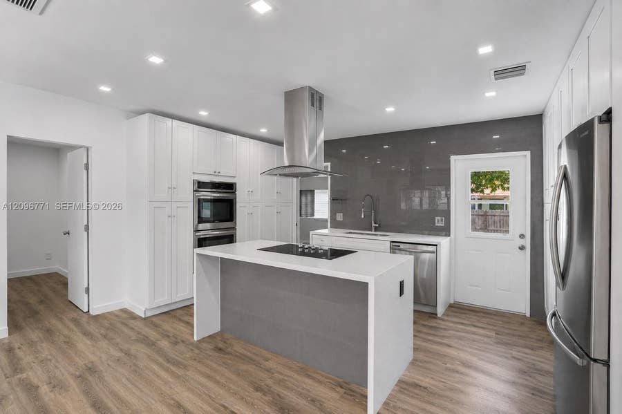 Property photo for 1081 NE 166th Street, North Miami Beach, FL