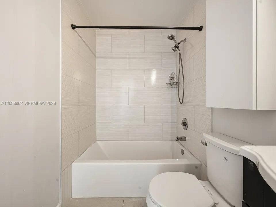 401 SE 2nd Avenue, #401, Dania, Dania Beach, FL 33004 Photo 16