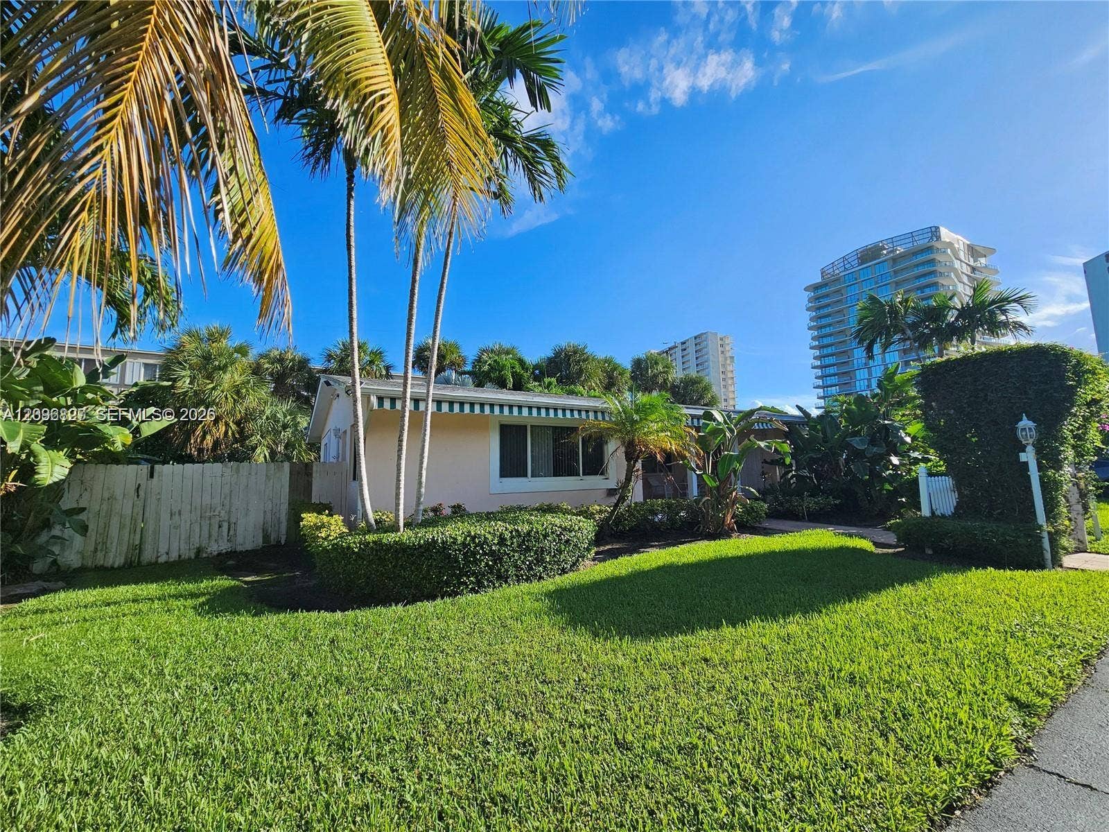 3221 NE 7th Place, #B, Pompano Beach, Pompano Beach, FL 33062 Photo 16