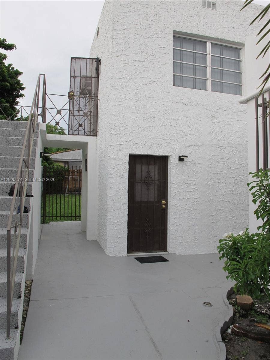Property photo for 926 SW 10th Avenue, #Eff., Miami, FL