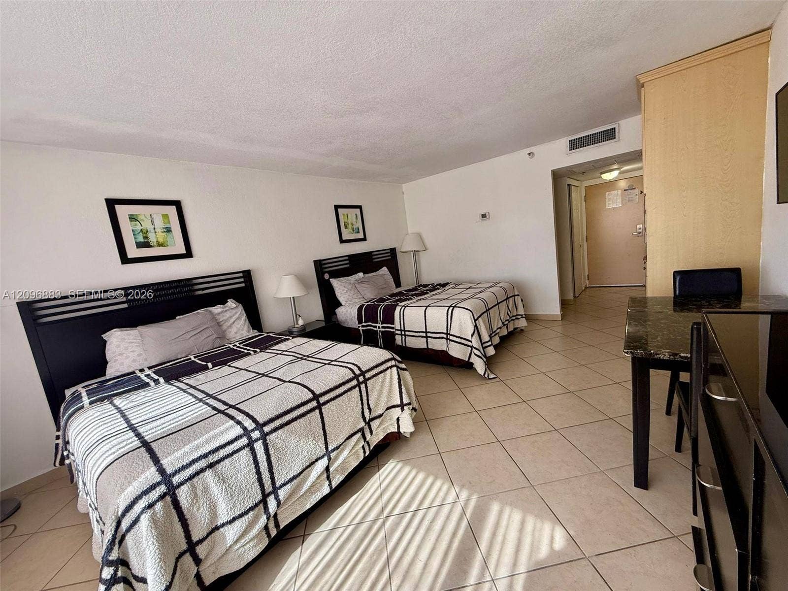 19201 Collins Avenue, #241, Sunny Isles Beach, FL 33160 Photo 6