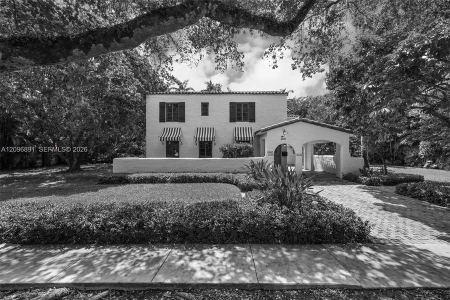 Property photo for 1140 Asturia Avenue, Coral Gables, FL