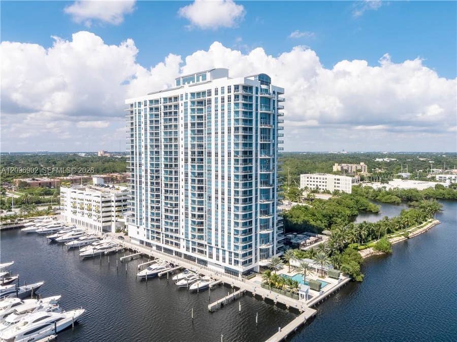 Property photo for 17301 Biscayne Boulevard, #703, North Miami Beach, FL