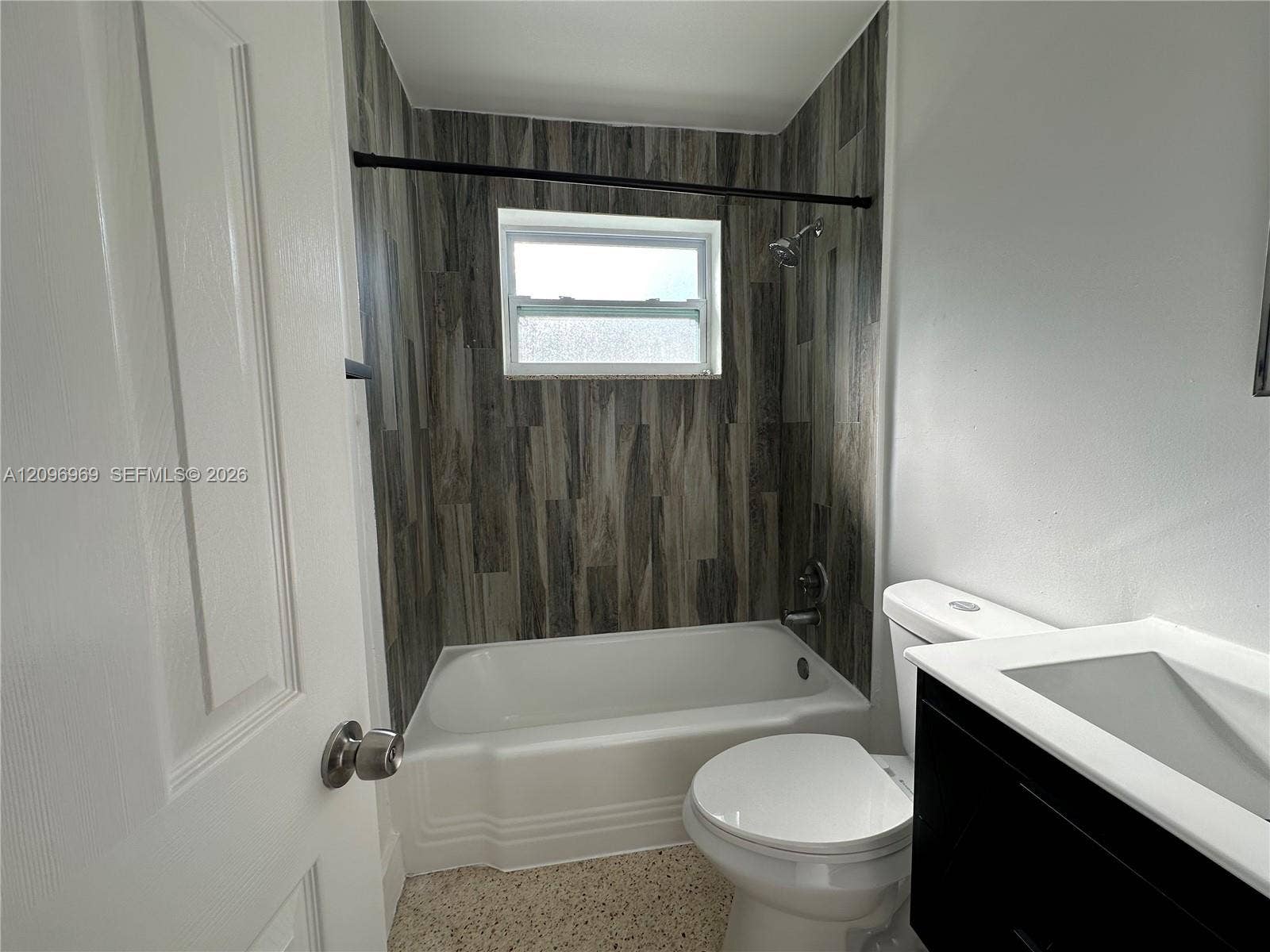 510 NE 4th Avenue, #510, Hallandale Beach, Hallandale Beach, FL 33009 Photo 18
