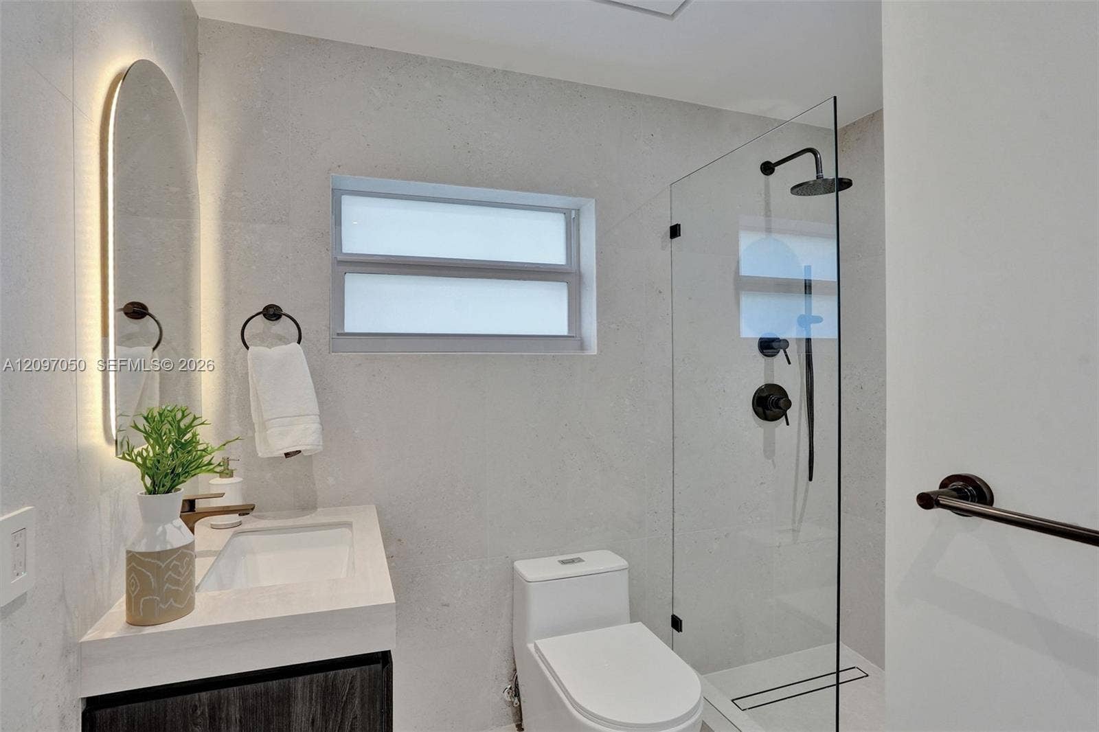 1990 NE 197th Terrace, Miami, FL 33179 Photo 25