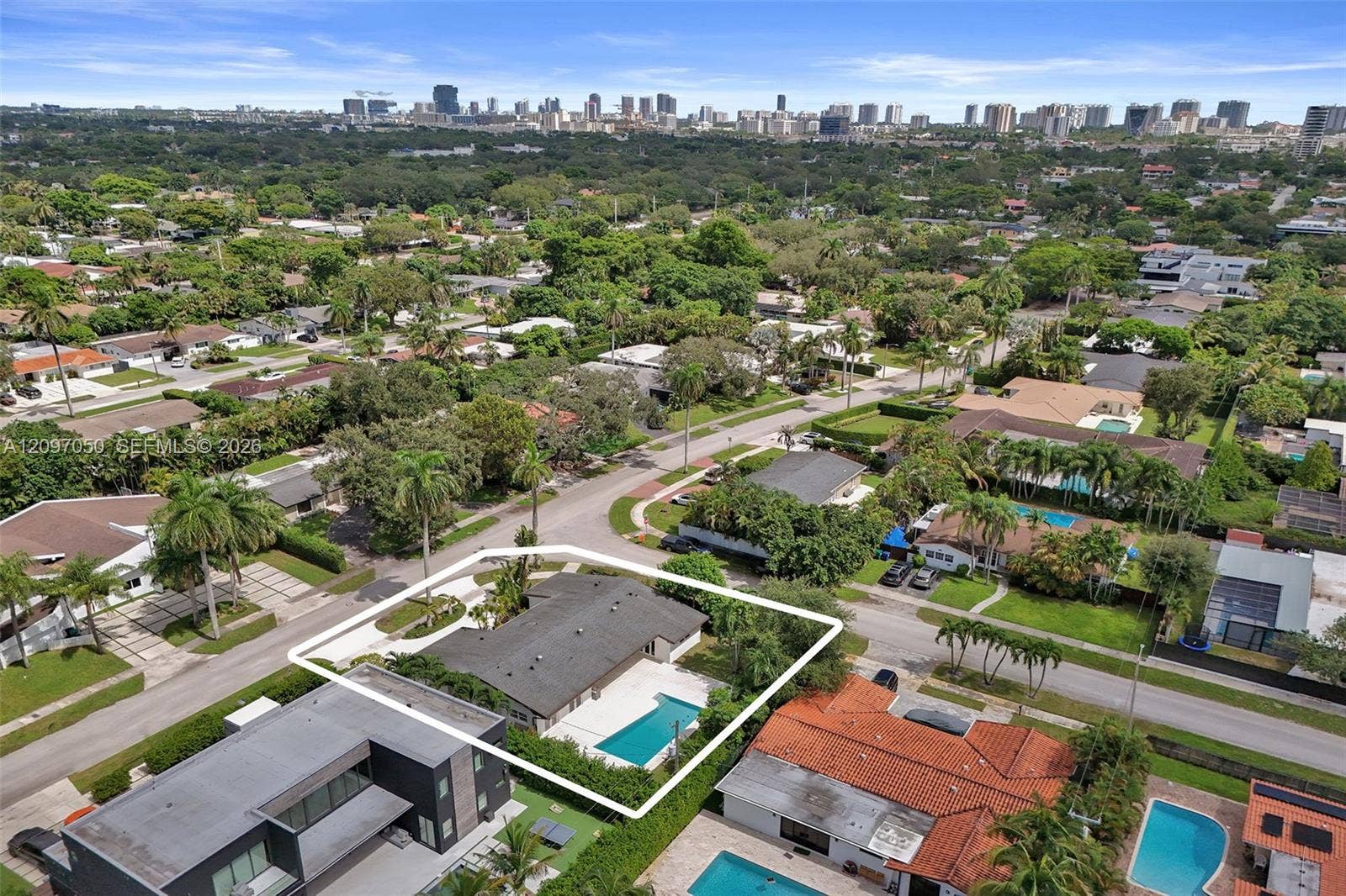 1990 NE 197th Terrace, Miami, FL 33179 Photo 37