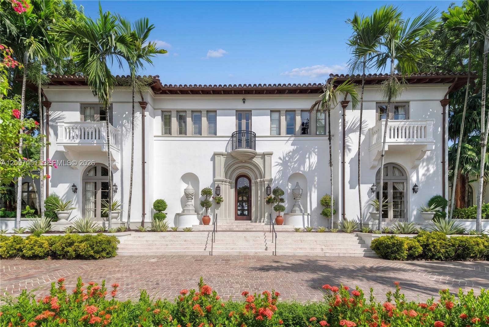 8901 Arvida Lane, Coral Gables, FL 33156 Photo 3