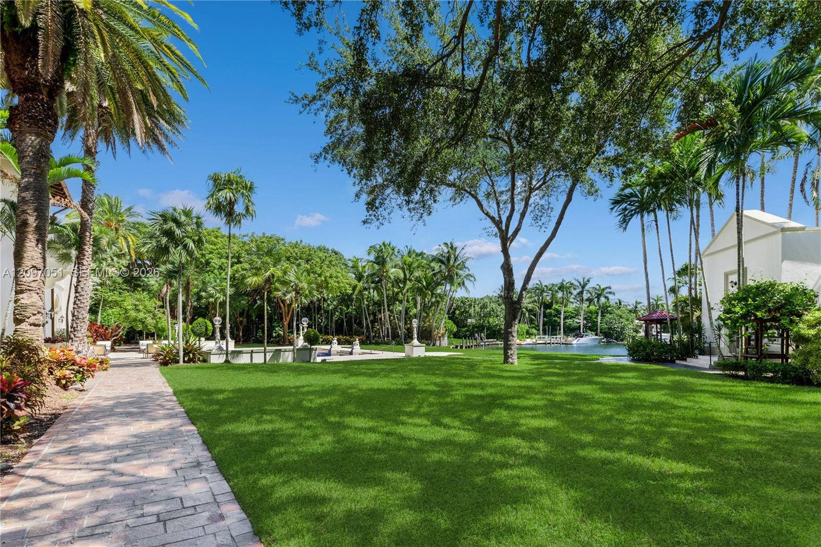 8901 Arvida Lane, Coral Gables, FL 33156 Photo 11
