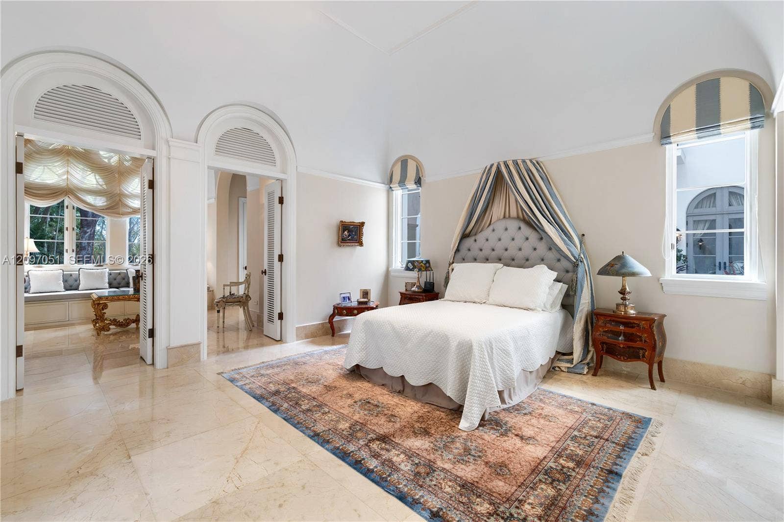 8901 Arvida Lane, Coral Gables, FL 33156 Junior Suite on First Floor