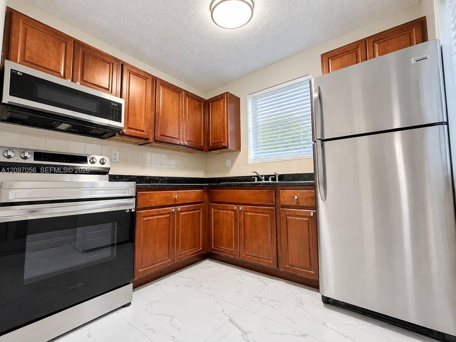 Property photo for 616 SW 14th Avenue, #205, Fort Lauderdale, FL