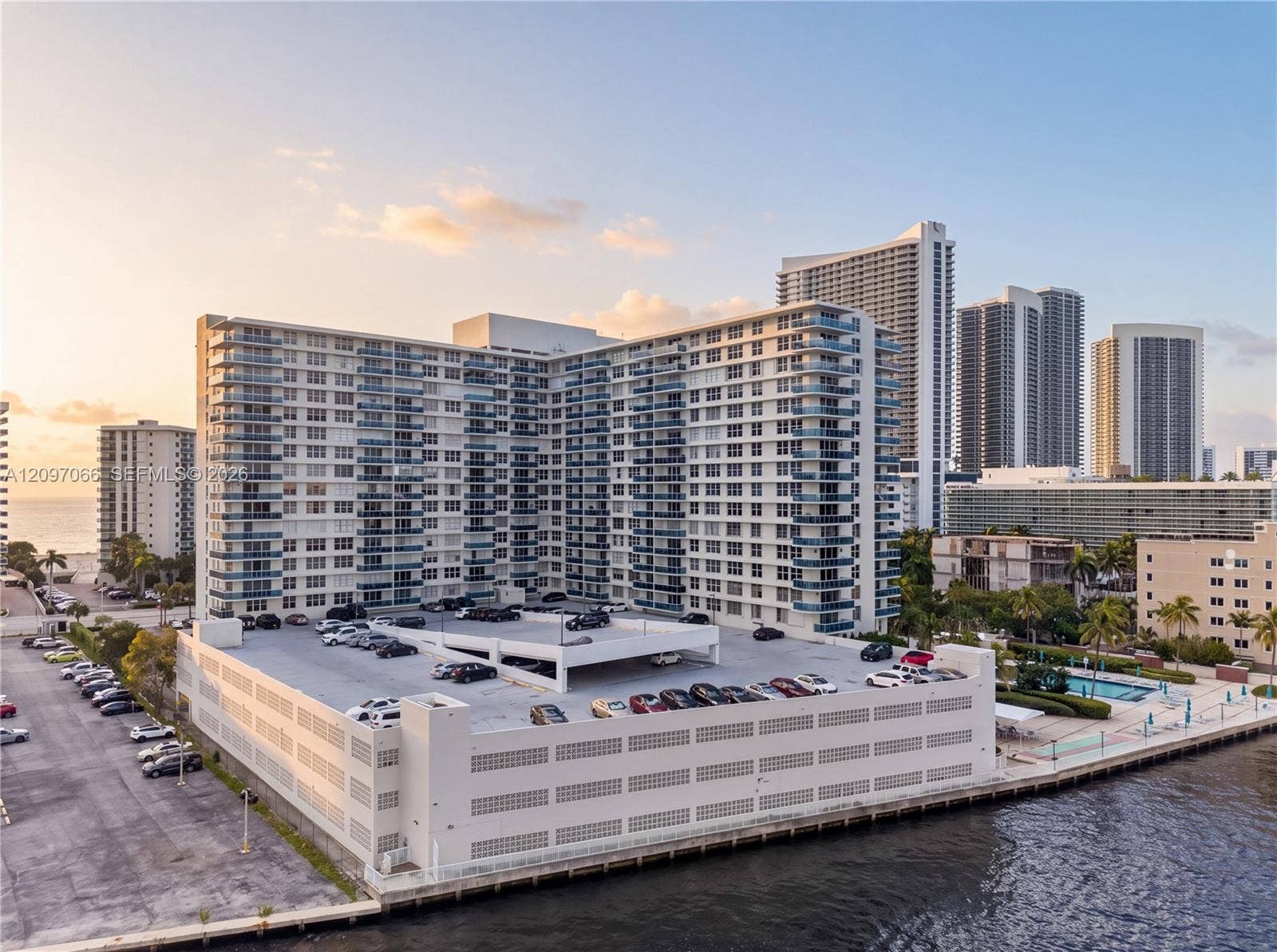 3800 S Ocean Drive, #414, Hollywood, FL 33019 Photo 17