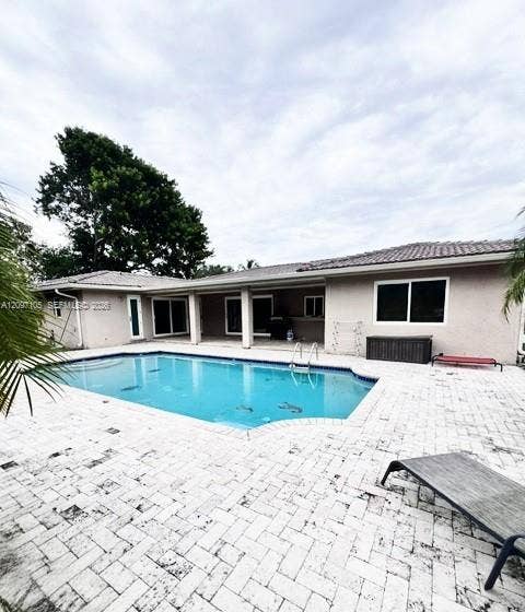16764 Golfview Drive, Weston, Weston, FL 33326 Photo 12