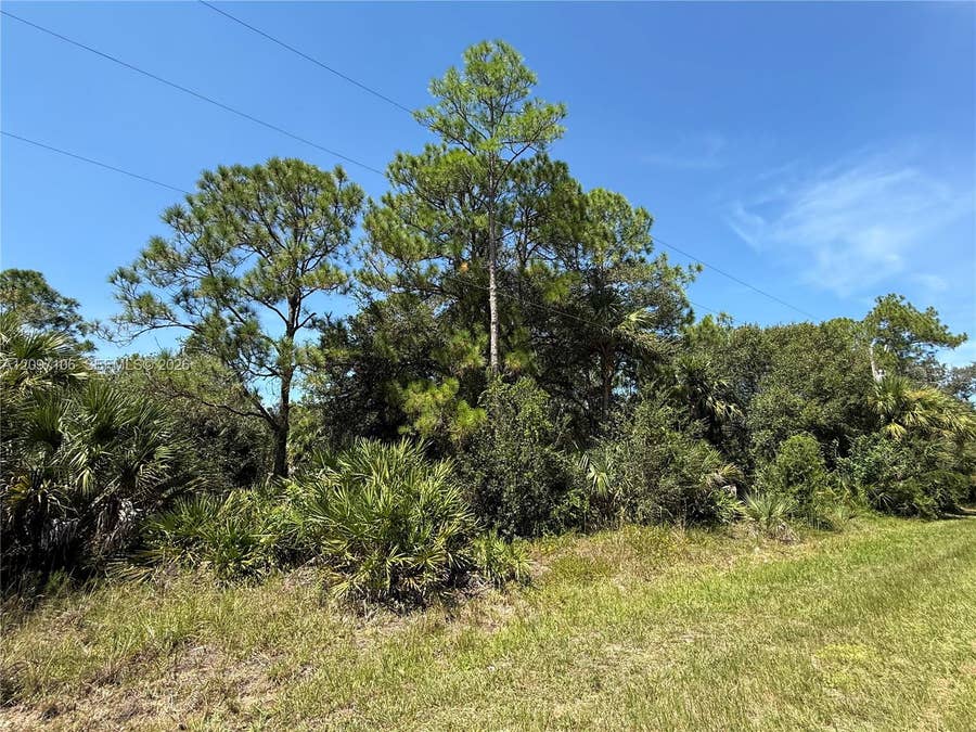 Property photo for 530 S Granja Street, Clewiston, FL