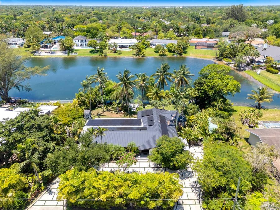 Property photo for 13400 SW 70th Avenue, Pinecrest, FL