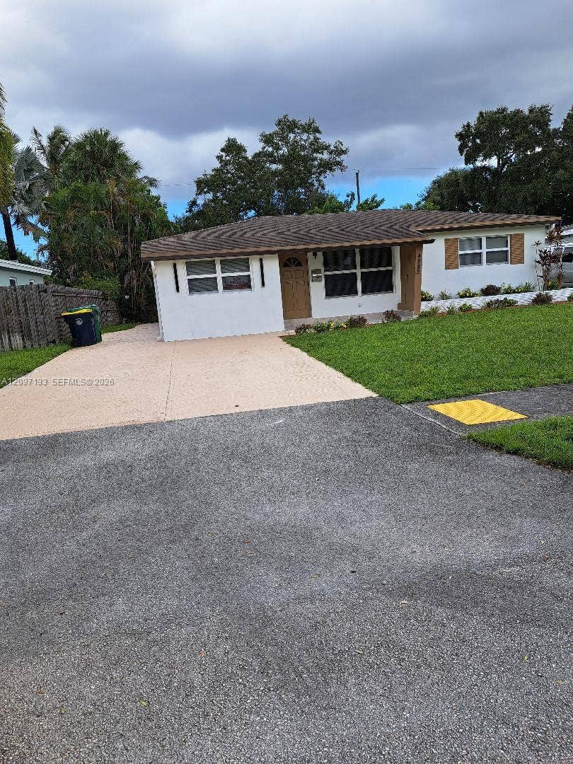 4982 SW 29th Terrace, Dania Beach, FL 33312 Photo 1