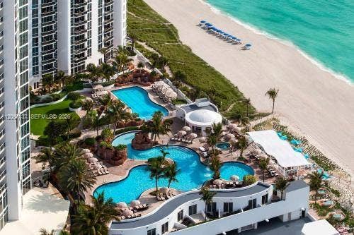 18001 Collins Avenue, #512, Sunny Isles Beach, FL 33160 Photo 10