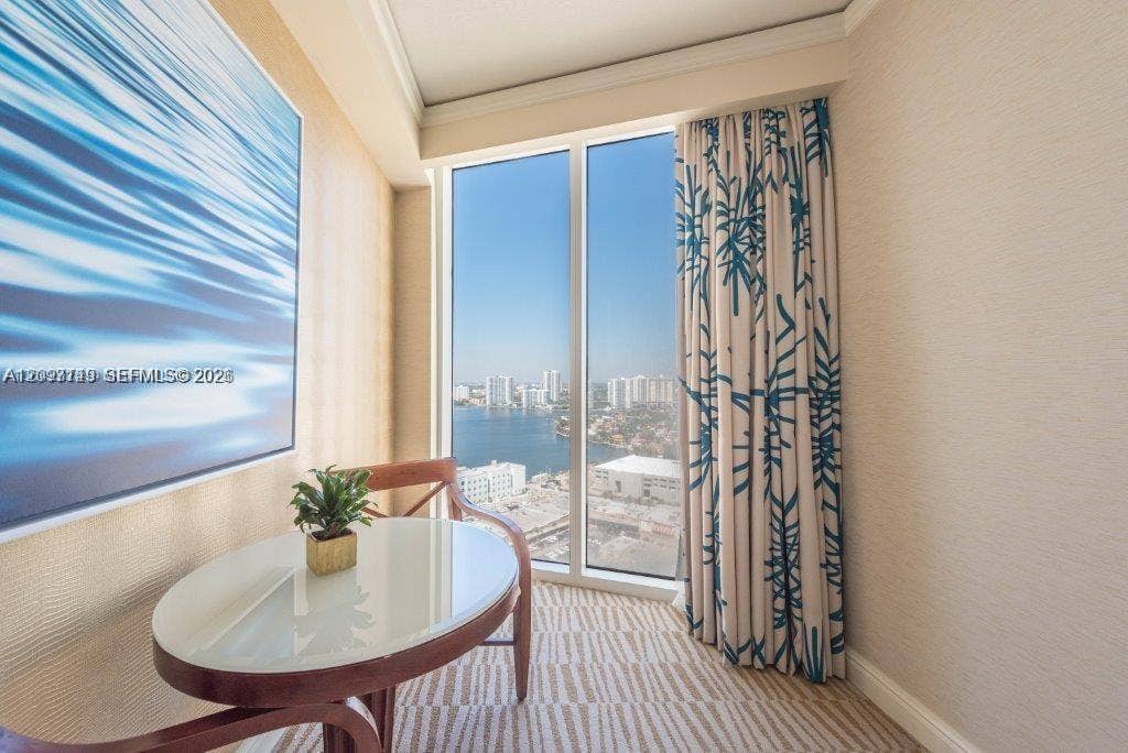 18001 Collins Avenue, #2504, Sunny Isles Beach, FL 33160 Photo 3