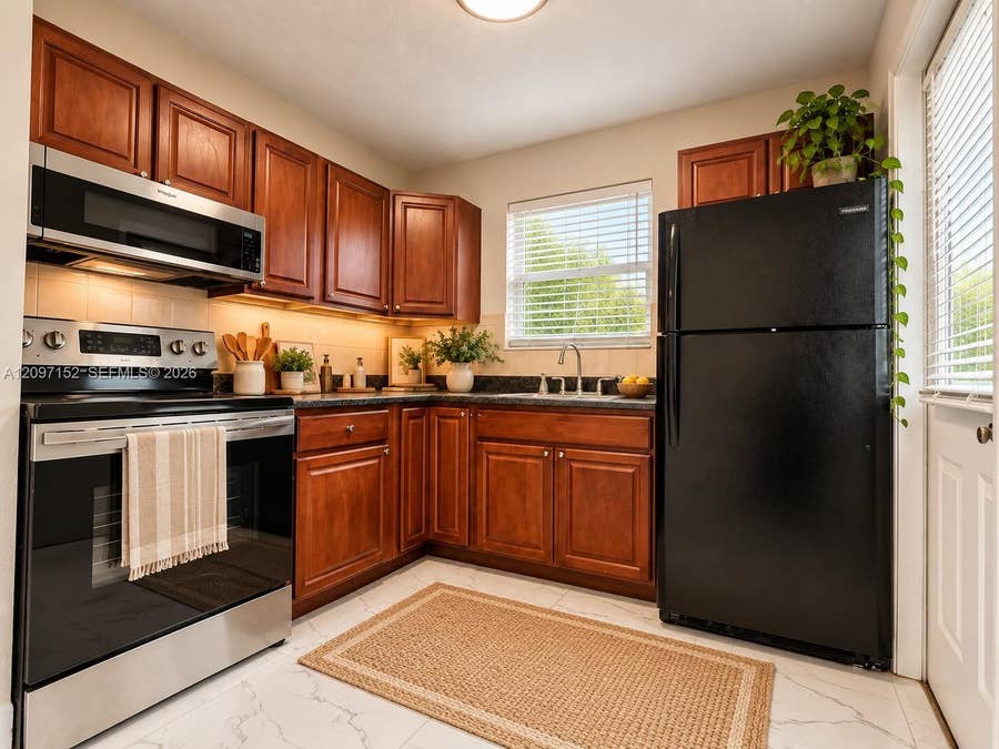 Property photo for 616 SW 14th Avenue, #102, Fort Lauderdale, FL