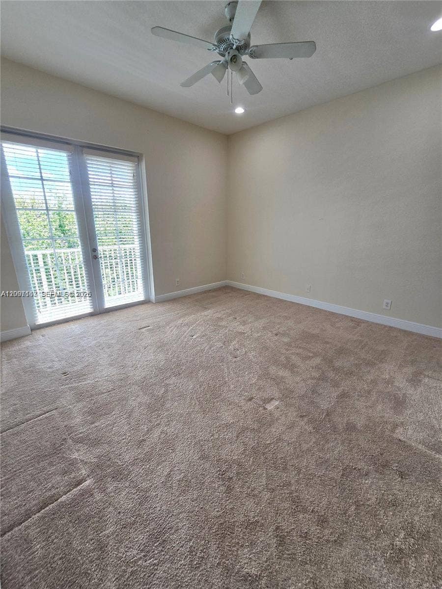 6841 N Lakeside Circle N, #109-1, Davie, Davie, FL 33314 Photo 24