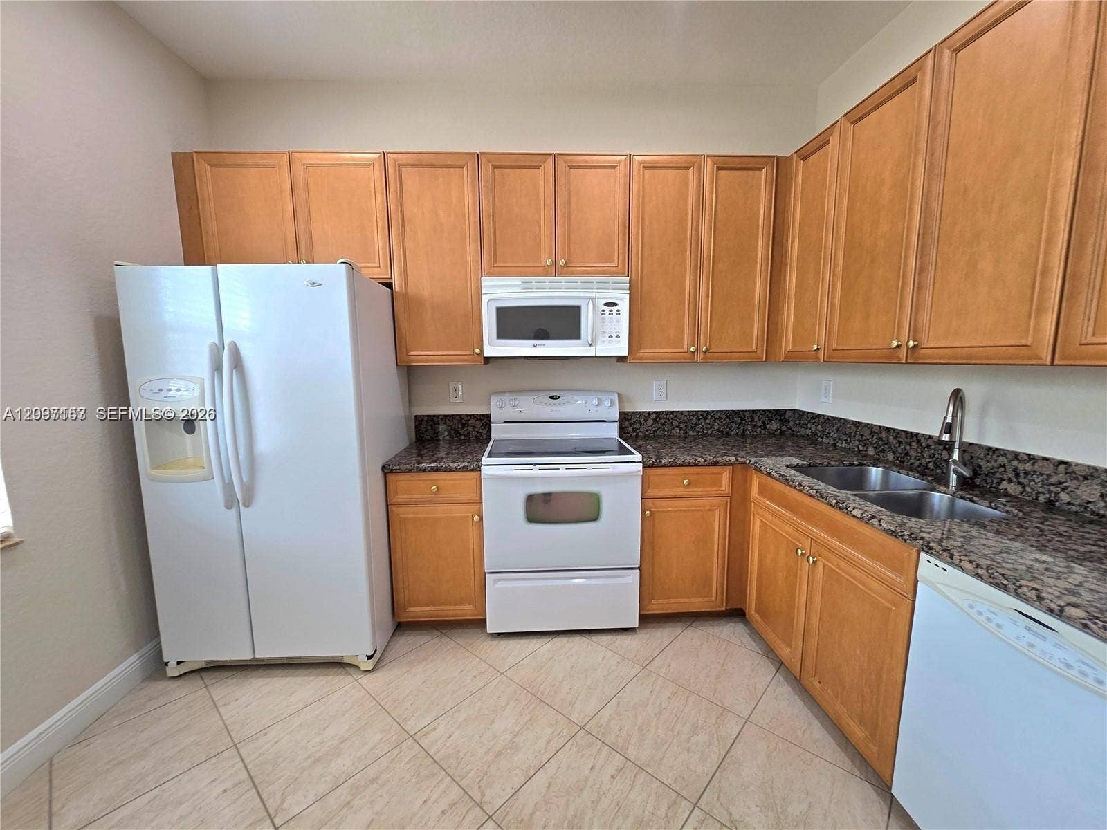 6841 N Lakeside Circle N, #109-1, Davie, Davie, FL 33314 Photo 13