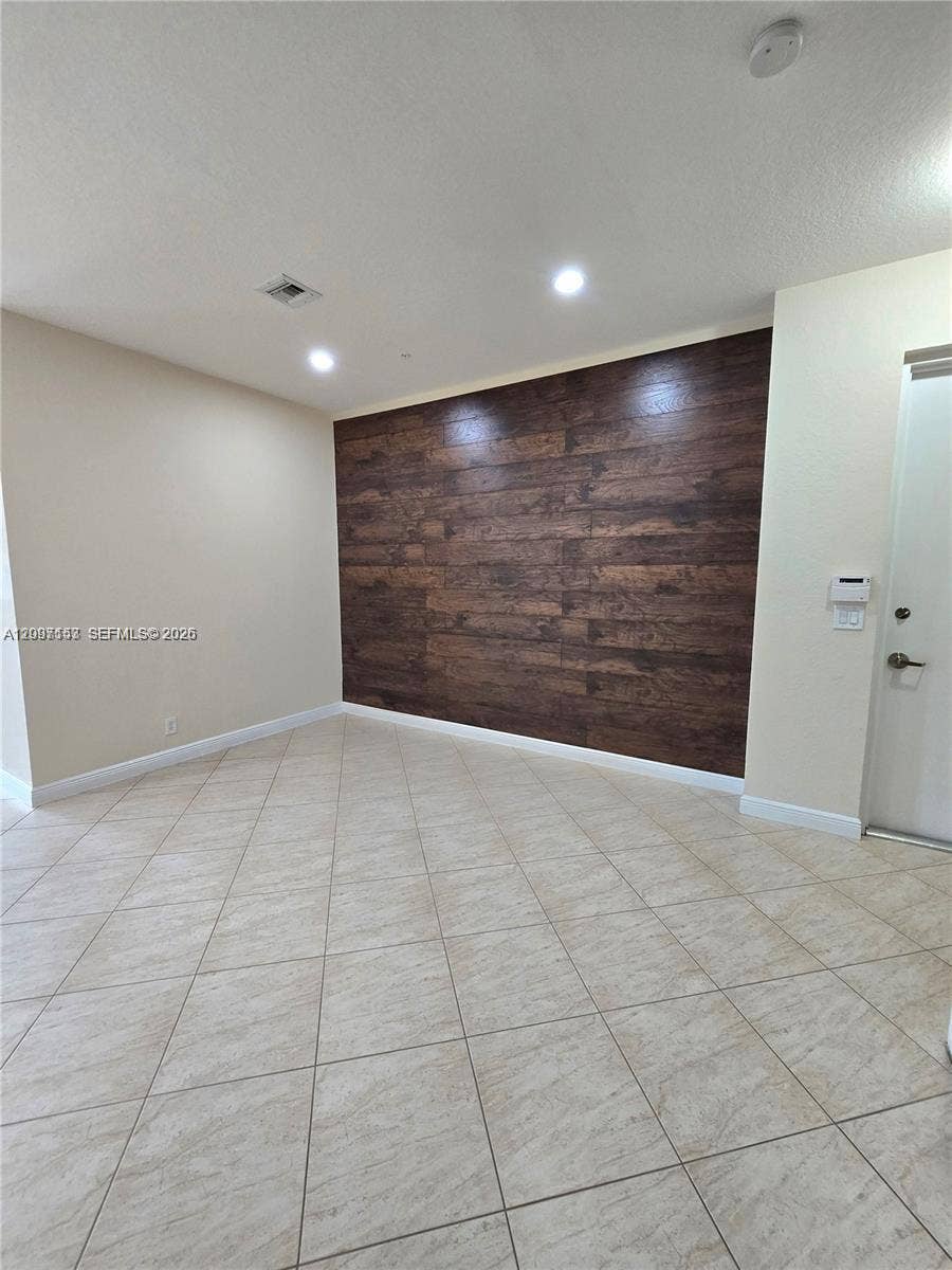 6841 N Lakeside Circle N, #109-1, Davie, Davie, FL 33314 Photo 10