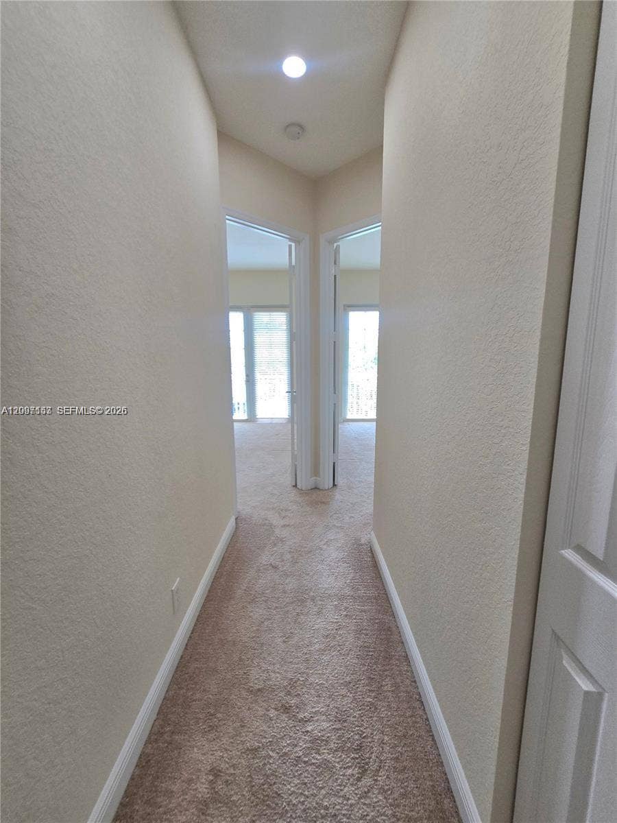 6841 N Lakeside Circle N, #109-1, Davie, Davie, FL 33314 Photo 21