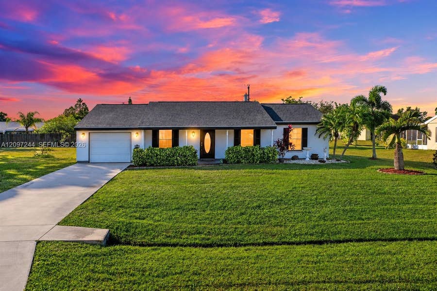 Property photo for 532 SE Whitmore Drive, Port St Lucie, FL
